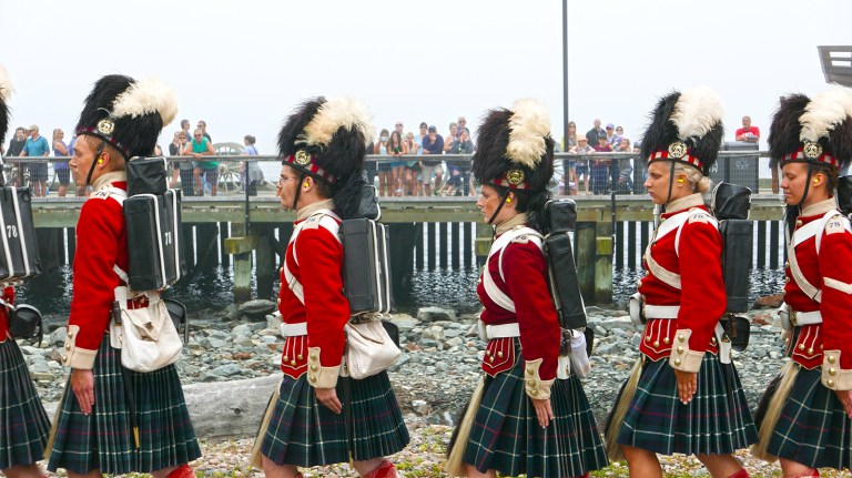 Atlantic_ladysoldiers_blog