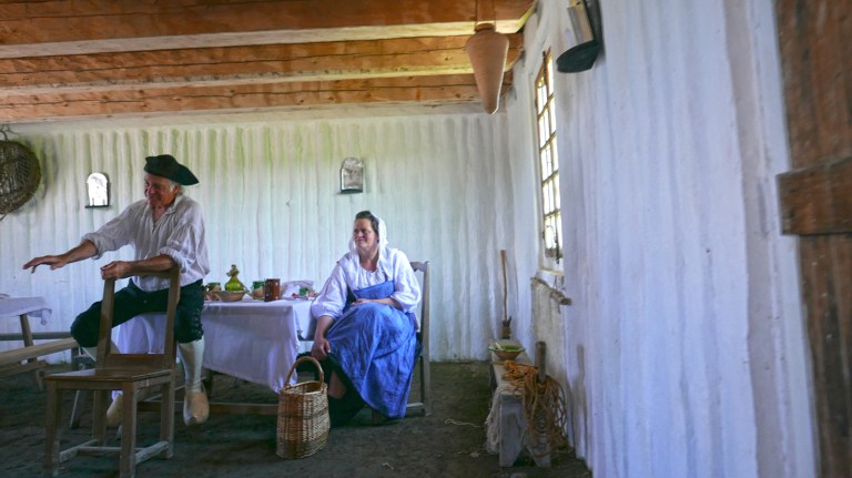 LBOURG_countryfolk_blog