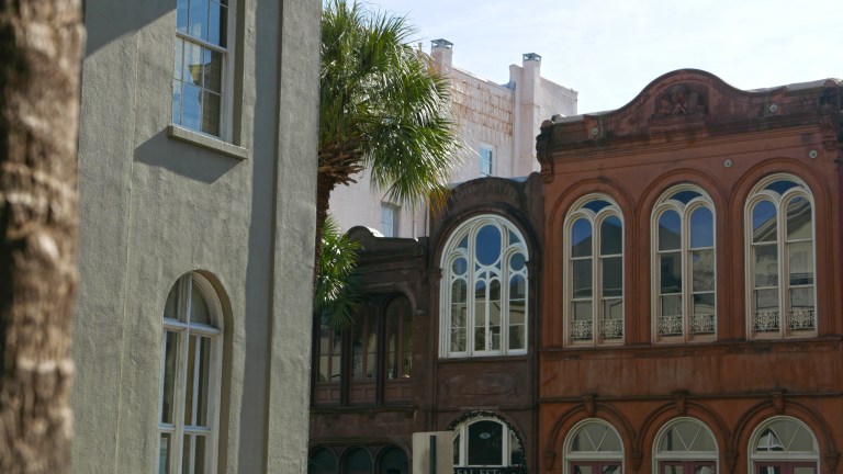 026. CHAR_windows_BLOG