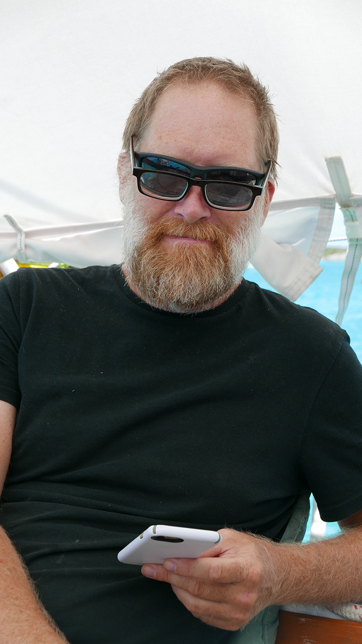 BlackPt_sunreader BLOG